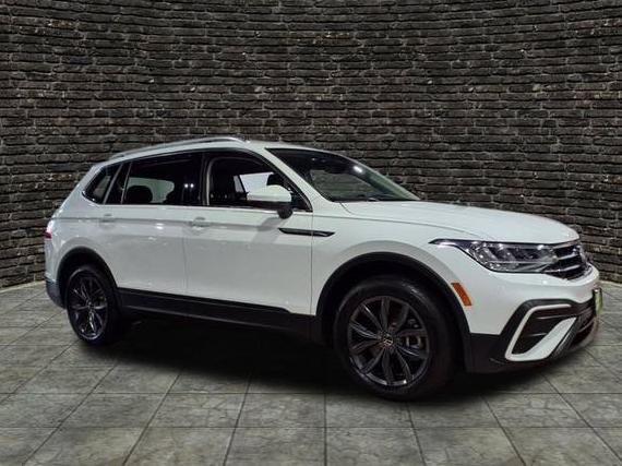 VOLKSWAGEN TIGUAN 4MOTION 2022 3VV2B7AX1NM165052 image VOLKSWAGEN TIGUAN 4MOTION 2022 3VV2B7AX1NM165052 image